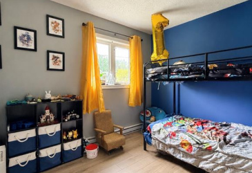 11 MUNICIPAL SQUARE, CLARENVILLE, Newfoundland, Canada A5A 1T4, ,2 BathroomsBathrooms,Residential,For Sale,MUNICIPAL SQUARE,6337