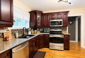 11 MUNICIPAL SQUARE, CLARENVILLE, Newfoundland, Canada A5A 1T4, ,2 BathroomsBathrooms,Residential,For Sale,MUNICIPAL SQUARE,6337