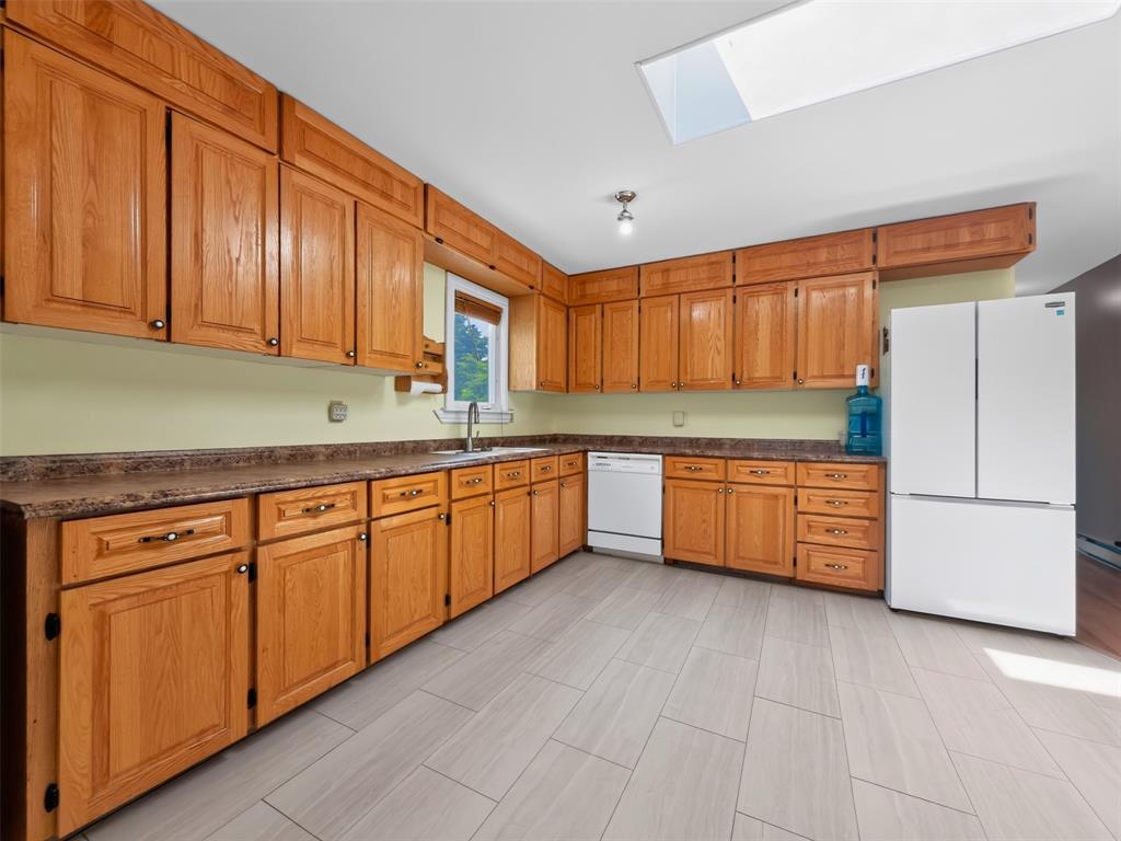 806 RANDOM ISLAND ROAD, ELLIOTT'S COVE, Newfoundland, Canada A5A 3A1, ,1 BathroomBathrooms,Residential,For Sale,RANDOM ISLAND ROAD,6341