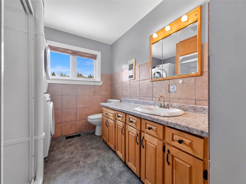 806 RANDOM ISLAND ROAD, ELLIOTT'S COVE, Newfoundland, Canada A5A 3A1, ,1 BathroomBathrooms,Residential,For Sale,RANDOM ISLAND ROAD,6341