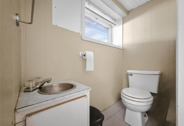 806 RANDOM ISLAND ROAD, ELLIOTT'S COVE, Newfoundland, Canada A5A 3A1, ,1 BathroomBathrooms,Residential,For Sale,RANDOM ISLAND ROAD,6341 806 RANDOM ISLAND ROAD, ELLIOTT'S COVE, Newfoundland, Canada A5A 3A1, ,1 BathroomBathrooms,Residential,For Sale,RANDOM ISLAND ROAD,6341