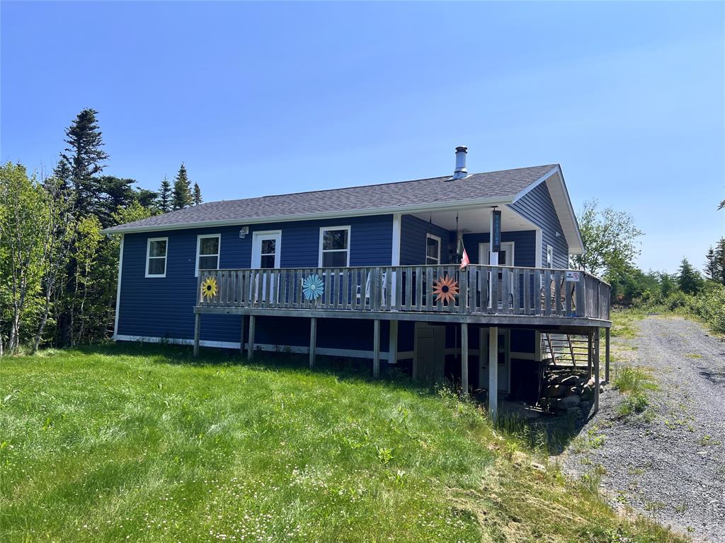 5 MERCERS ROAD, BAY ROBERTS, Newfoundland, Canada A0A 3V0, ,0,Residential,For Sale,MERCERS ROAD,6343