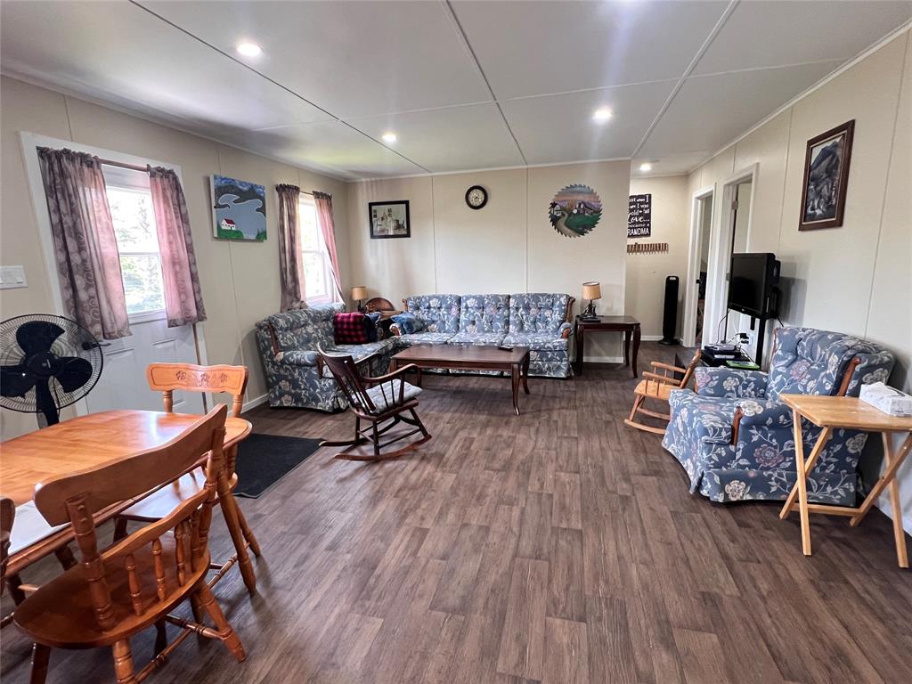 5 MERCERS ROAD, BAY ROBERTS, Newfoundland, Canada A0A 3V0, ,0,Residential,For Sale,MERCERS ROAD,6343
