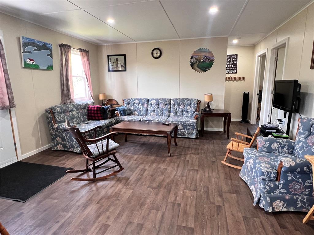 5 MERCERS ROAD, BAY ROBERTS, Newfoundland, Canada A0A 3V0, ,0,Residential,For Sale,MERCERS ROAD,6343