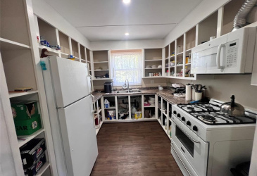 5 MERCERS ROAD, BAY ROBERTS, Newfoundland, Canada A0A 3V0, ,0,Residential,For Sale,MERCERS ROAD,6343