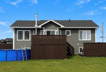 65 SUNSET DRIVE, CLARENVILLE, Newfoundland, Canada A5A 0A3, ,3 BathroomsBathrooms,Residential,Sale Pending,SUNSET DRIVE,6344