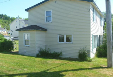 50 LEMARCHANT STREET, CARBONEAR, Newfoundland, Canada A1Y 1B8, ,1 BathroomBathrooms,Residential,For Sale,LEMARCHANT STREET,6349 50 LEMARCHANT STREET, CARBONEAR, Newfoundland, Canada A1Y 1B8, ,1 BathroomBathrooms,Residential,For Sale,LEMARCHANT STREET,6349