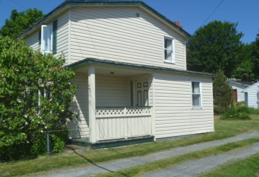 50 LEMARCHANT STREET, CARBONEAR, Newfoundland, Canada A1Y 1B8, ,1 BathroomBathrooms,Residential,For Sale,LEMARCHANT STREET,6349 50 LEMARCHANT STREET, CARBONEAR, Newfoundland, Canada A1Y 1B8, ,1 BathroomBathrooms,Residential,For Sale,LEMARCHANT STREET,6349