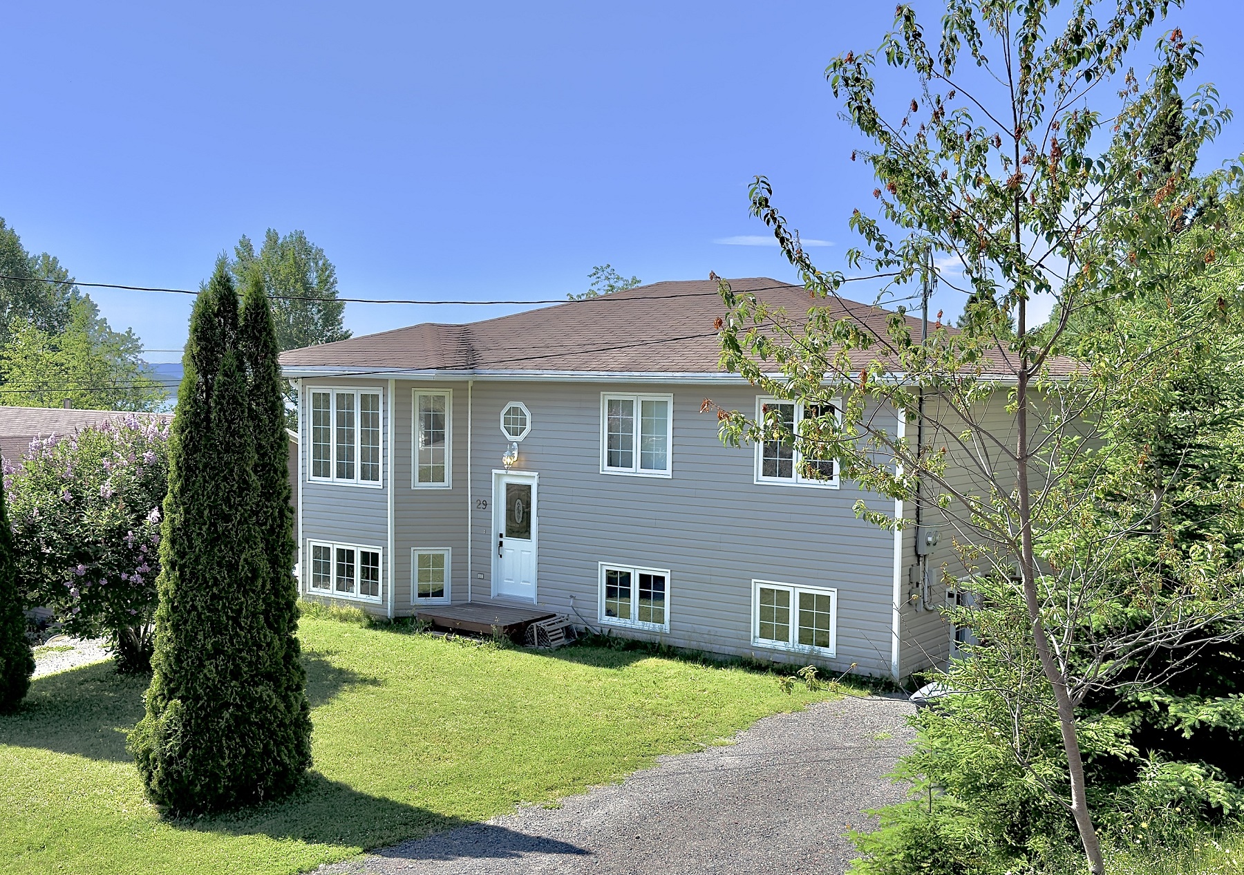 29 ADAMS PLACE, CLARENVILLE, Newfoundland, Canada A5A 4A1, ,2 BathroomsBathrooms,Residential,Sale Pending,ADAMS PLACE,6351