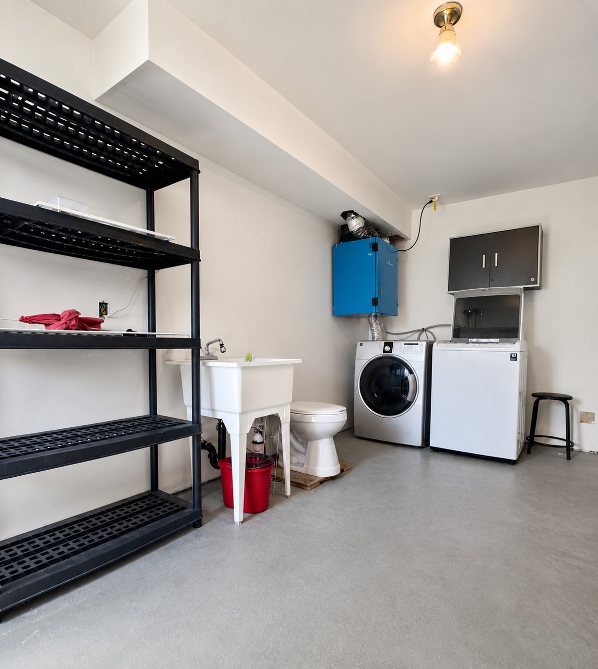 29 ADAMS PLACE, CLARENVILLE, Newfoundland, Canada A5A 4A1, ,2 BathroomsBathrooms,Residential,Sale Pending,ADAMS PLACE,6351