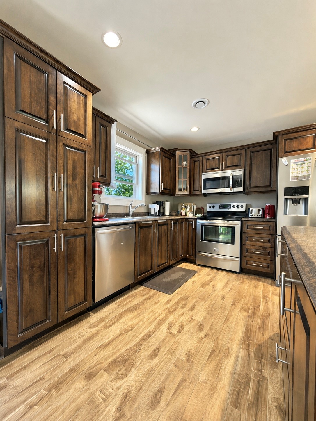 11 BARNES ROAD, CLARENVILLE, Newfoundland, Canada A5A 3A0, ,0,Residential,For Sale,BARNES ROAD,6352