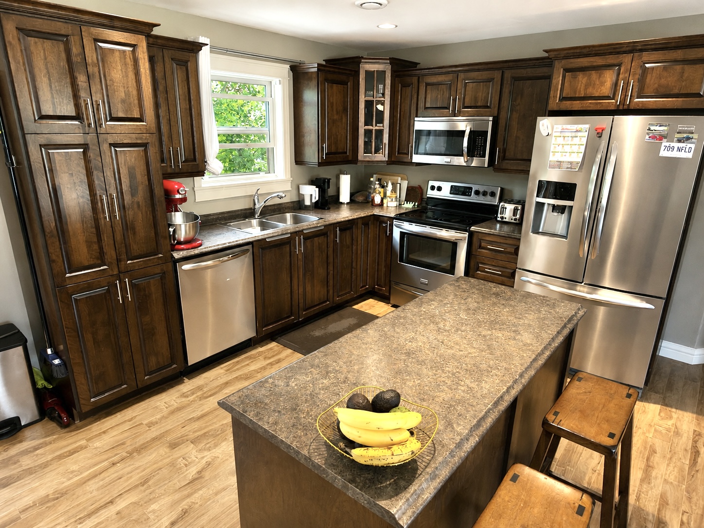 11 BARNES ROAD, CLARENVILLE, Newfoundland, Canada A5A 3A0, ,0,Residential,For Sale,BARNES ROAD,6352