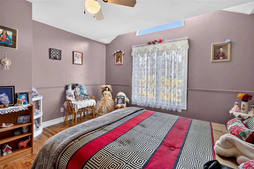 21-23 BOYD AVENUE, CLARKE'S BEACH, Newfoundland, Canada A0A 1W0, ,2 BathroomsBathrooms,Residential,For Sale,BOYD AVENUE,6354