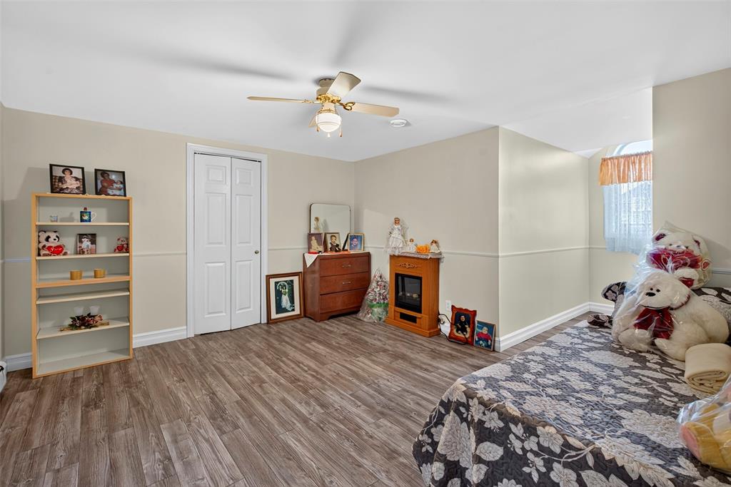 21-23 BOYD AVENUE, CLARKE'S BEACH, Newfoundland, Canada A0A 1W0, ,2 BathroomsBathrooms,Residential,For Sale,BOYD AVENUE,6354