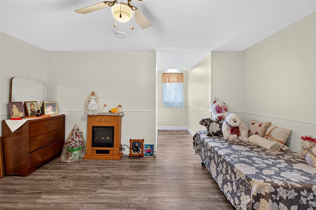 21-23 BOYD AVENUE, CLARKE'S BEACH, Newfoundland, Canada A0A 1W0, ,2 BathroomsBathrooms,Residential,For Sale,BOYD AVENUE,6354
