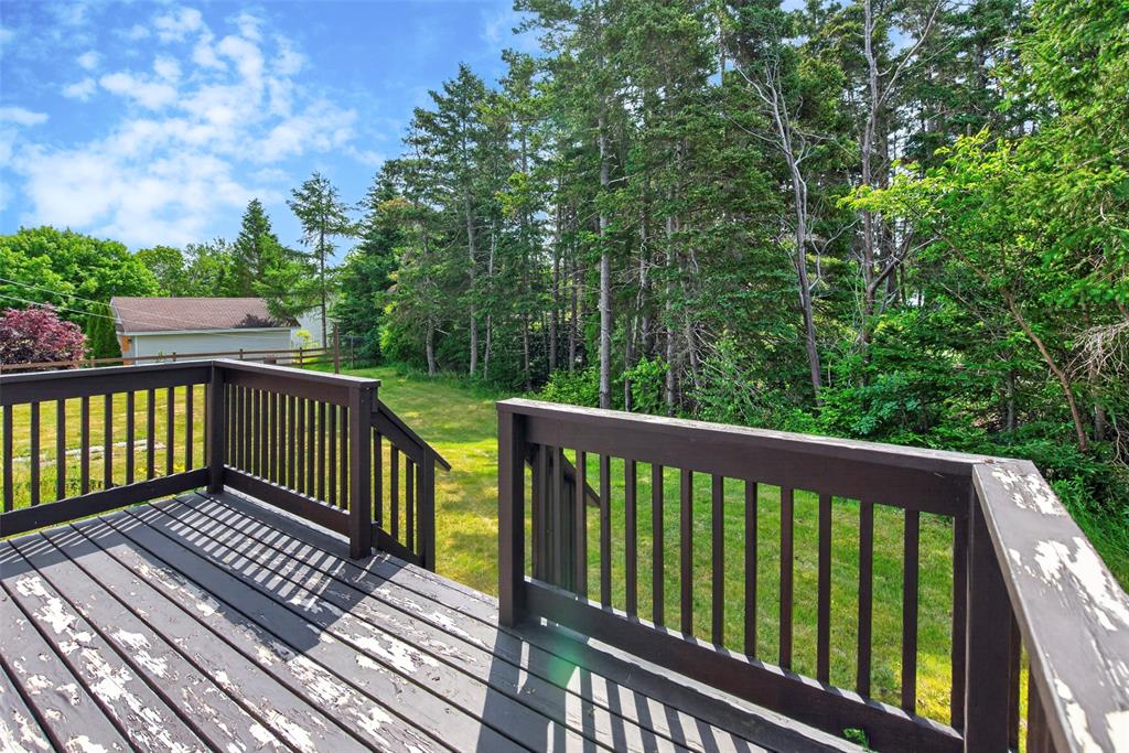21-23 BOYD AVENUE, CLARKE'S BEACH, Newfoundland, Canada A0A 1W0, ,2 BathroomsBathrooms,Residential,For Sale,BOYD AVENUE,6354