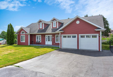 21-23 BOYD AVENUE, CLARKE'S BEACH, Newfoundland, Canada A0A 1W0, ,2 BathroomsBathrooms,Residential,For Sale,BOYD AVENUE,6354 21-23 BOYD AVENUE, CLARKE'S BEACH, Newfoundland, Canada A0A 1W0, ,2 BathroomsBathrooms,Residential,For Sale,BOYD AVENUE,6354