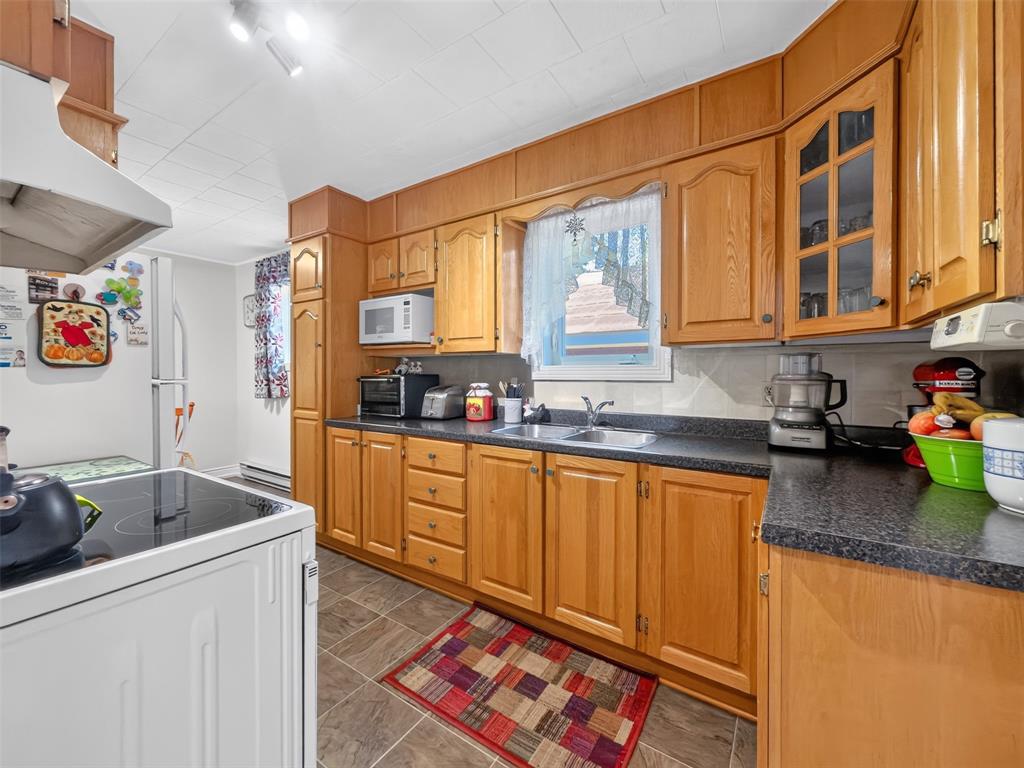 38 MAIN STREET, HICKMAN'S HARBOUR, Newfoundland, Canada A0C 1P0, ,1 BathroomBathrooms,Residential,For Sale,MAIN STREET,6355