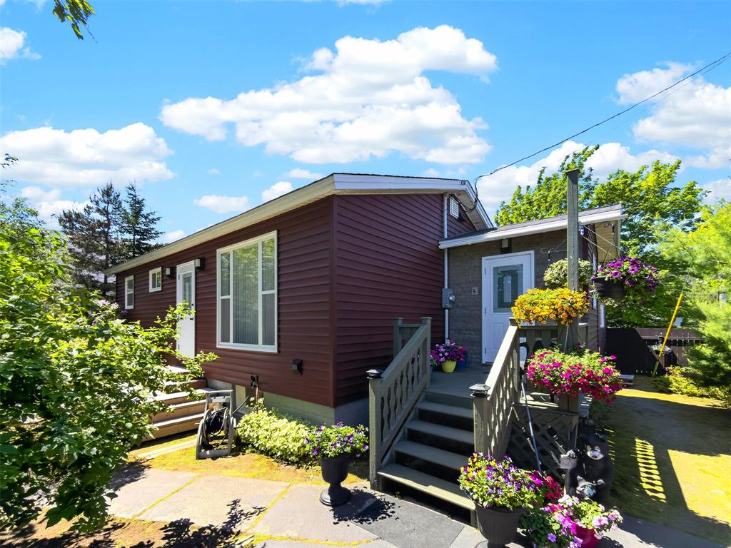 38 MAIN STREET, HICKMAN'S HARBOUR, Newfoundland, Canada A0C 1P0, ,1 BathroomBathrooms,Residential,For Sale,MAIN STREET,6355