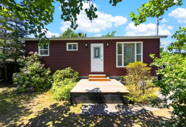 38 MAIN STREET, HICKMAN'S HARBOUR, Newfoundland, Canada A0C 1P0, ,1 BathroomBathrooms,Residential,For Sale,MAIN STREET,6355 38 MAIN STREET, HICKMAN'S HARBOUR, Newfoundland, Canada A0C 1P0, ,1 BathroomBathrooms,Residential,For Sale,MAIN STREET,6355