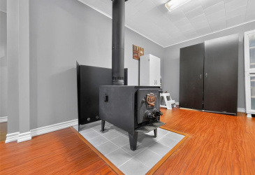 38 MAIN STREET, HICKMAN'S HARBOUR, Newfoundland, Canada A0C 1P0, ,1 BathroomBathrooms,Residential,For Sale,MAIN STREET,6355 38 MAIN STREET, HICKMAN'S HARBOUR, Newfoundland, Canada A0C 1P0, ,1 BathroomBathrooms,Residential,For Sale,MAIN STREET,6355