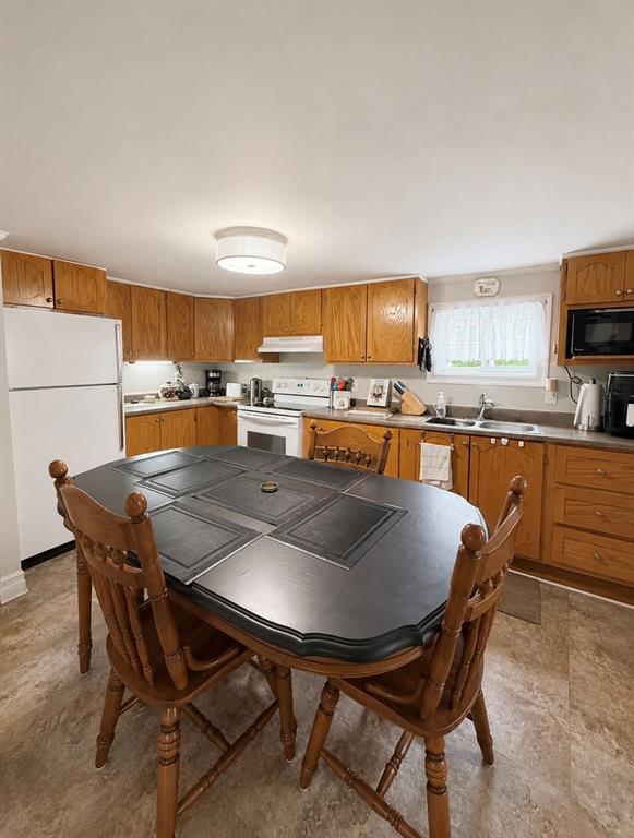 864 MAIN ROAD, ELLIOTT"S COVE, Newfoundland, Canada A5A 3A1, ,0,Residential,For Sale,MAIN ROAD,6358
