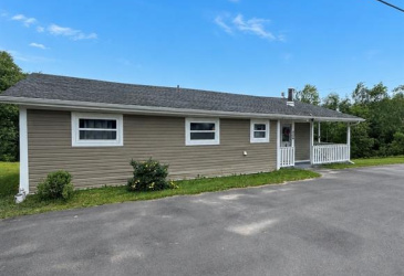 864 MAIN ROAD, ELLIOTT"S COVE, Newfoundland, Canada A5A 3A1, ,0,Residential,For Sale,MAIN ROAD,6358 864 MAIN ROAD, ELLIOTT"S COVE, Newfoundland, Canada A5A 3A1, ,0,Residential,For Sale,MAIN ROAD,6358