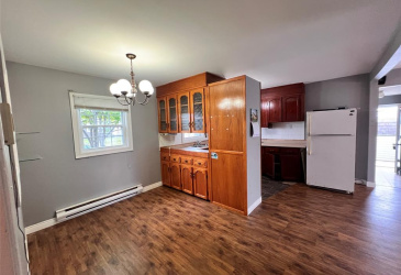 4 MORLEY DRIVE, PLACENTIA, Newfoundland, Canada A0B 2Y0, ,2 BathroomsBathrooms,Residential,For Sale,MORLEY DRIVE,6363