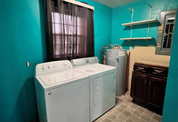 4 MORLEY DRIVE, PLACENTIA, Newfoundland, Canada A0B 2Y0, ,2 BathroomsBathrooms,Residential,For Sale,MORLEY DRIVE,6363