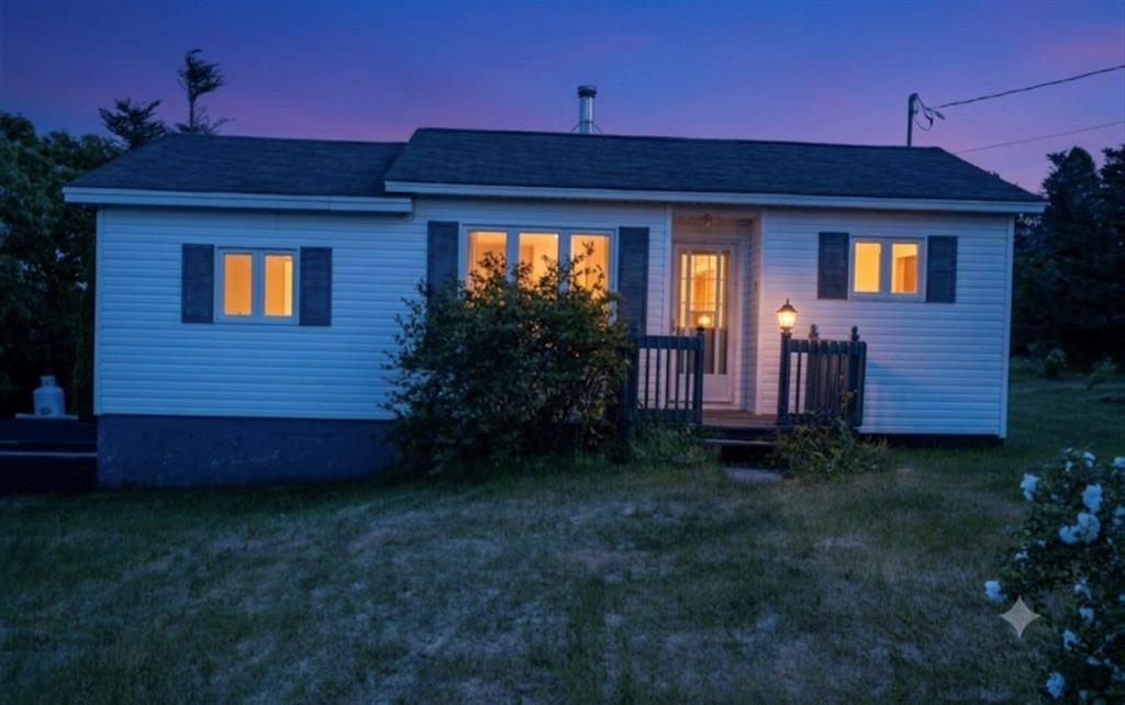 287-291 MAIN ROAD, LEAD COVE, Newfoundland, Canada A0B 1H0, ,2 BathroomsBathrooms,Residential,Reduced,MAIN ROAD,6364