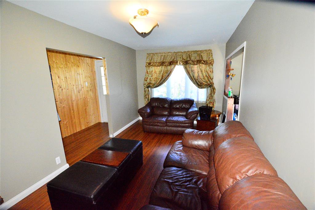 287-291 MAIN ROAD, LEAD COVE, Newfoundland, Canada A0B 1H0, ,2 BathroomsBathrooms,Residential,Reduced,MAIN ROAD,6364