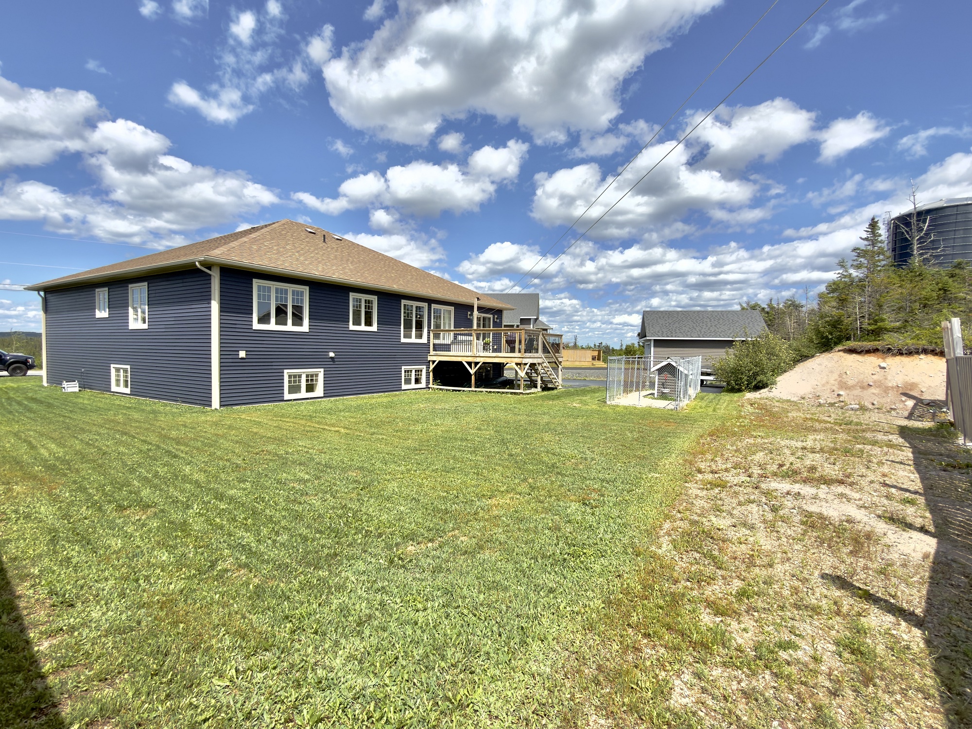 69 SUNSET DRIVE, CLARENVILLE, Newfoundland, Canada A5A 0A7, ,2 BathroomsBathrooms,Residential,For Sale,SUNSET DRIVE,6365