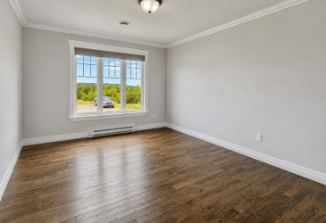 69 SUNSET DRIVE, CLARENVILLE, Newfoundland, Canada A5A 0A7, ,2 BathroomsBathrooms,Residential,For Sale,SUNSET DRIVE,6365