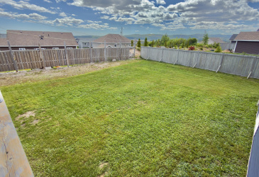 69 SUNSET DRIVE, CLARENVILLE, Newfoundland, Canada A5A 0A7, ,2 BathroomsBathrooms,Residential,For Sale,SUNSET DRIVE,6365