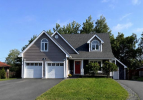1 WHITE ROSE PLACE, CLARENVILLE, Newfoundland, Canada A5A 2B4, ,3 BathroomsBathrooms,Residential,For Sale,WHITE ROSE PLACE,6366