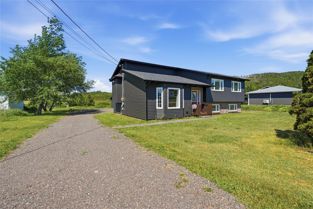 2 CLEARVIEW DRIVE, BURIN, Newfoundland, Canada A0E 1E0, ,1 BathroomBathrooms,Residential,For Sale,CLEARVIEW DRIVE,6369