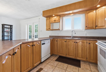 2 CLEARVIEW DRIVE, BURIN, Newfoundland, Canada A0E 1E0, ,1 BathroomBathrooms,Residential,For Sale,CLEARVIEW DRIVE,6369 2 CLEARVIEW DRIVE, BURIN, Newfoundland, Canada A0E 1E0, ,1 BathroomBathrooms,Residential,For Sale,CLEARVIEW DRIVE,6369