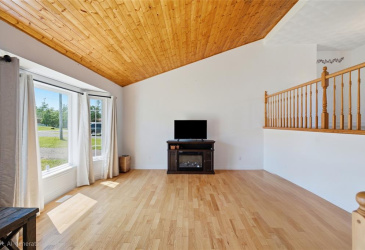 2 CLEARVIEW DRIVE, BURIN, Newfoundland, Canada A0E 1E0, ,1 BathroomBathrooms,Residential,For Sale,CLEARVIEW DRIVE,6369 2 CLEARVIEW DRIVE, BURIN, Newfoundland, Canada A0E 1E0, ,1 BathroomBathrooms,Residential,For Sale,CLEARVIEW DRIVE,6369