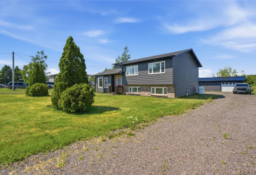 2 CLEARVIEW DRIVE, BURIN, Newfoundland, Canada A0E 1E0, ,1 BathroomBathrooms,Residential,For Sale,CLEARVIEW DRIVE,6369 2 CLEARVIEW DRIVE, BURIN, Newfoundland, Canada A0E 1E0, ,1 BathroomBathrooms,Residential,For Sale,CLEARVIEW DRIVE,6369