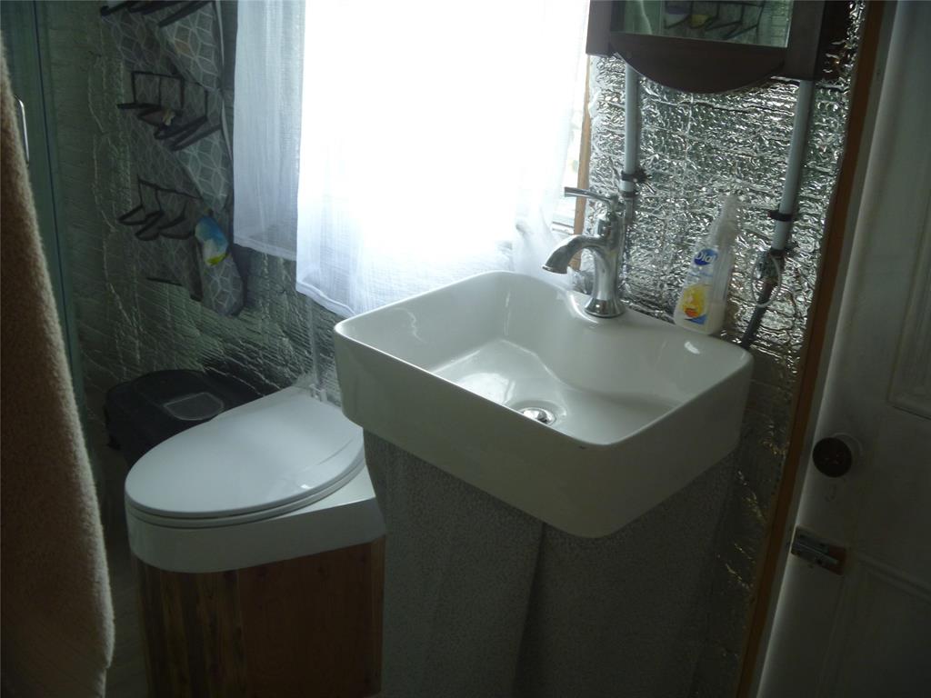 4 MEADOW ROAD, FRESHWATER, Newfoundland, Canada A1Y 1C6, ,1 BathroomBathrooms,Residential,For Sale,MEADOW ROAD,6370