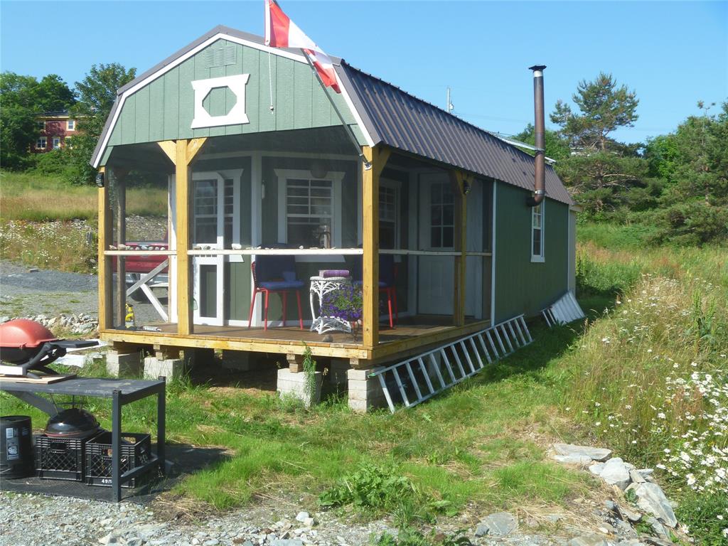 4 MEADOW ROAD, FRESHWATER, Newfoundland, Canada A1Y 1C6, ,1 BathroomBathrooms,Residential,For Sale,MEADOW ROAD,6370