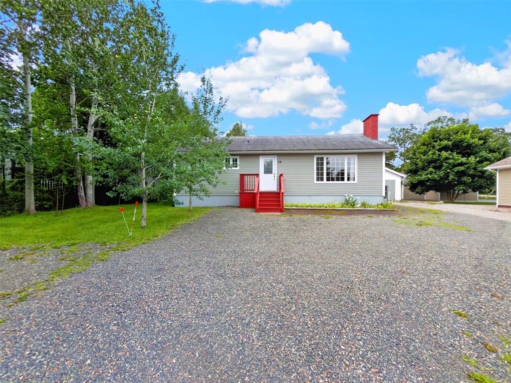 76 CORMACK DRIVE, CLARENVILLE, Newfoundland, Canada A6A 1C8, ,1 BathroomBathrooms,Residential,For Sale,CORMACK DRIVE,6400