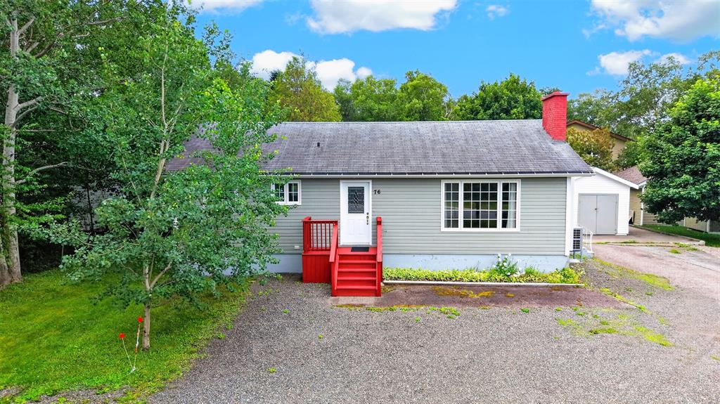 76 CORMACK DRIVE, CLARENVILLE, Newfoundland, Canada A6A 1C8, ,1 BathroomBathrooms,Residential,For Sale,CORMACK DRIVE,6400