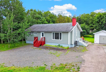 76 CORMACK DRIVE, CLARENVILLE, Newfoundland, Canada A6A 1C8, ,1 BathroomBathrooms,Residential,For Sale,CORMACK DRIVE,6400 76 CORMACK DRIVE, CLARENVILLE, Newfoundland, Canada A6A 1C8, ,1 BathroomBathrooms,Residential,For Sale,CORMACK DRIVE,6400