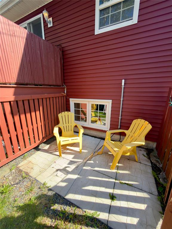 3 WHITE ROSE PLACE, CLARENVILLE, Newfoundland, Canada A5A 2B4, ,2 BathroomsBathrooms,Residential,Reduced,WHITE ROSE PLACE,6406
