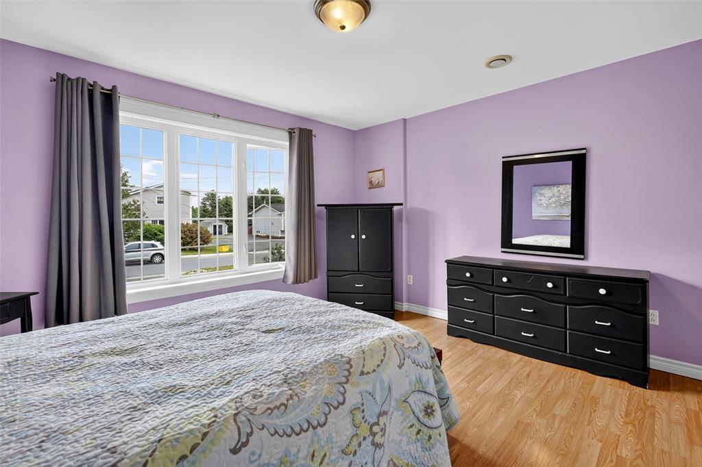 25-27 BISHOPS ROAD, BAY ROBERTS, Newfoundland, Canada A0A 1G0, ,1 BathroomBathrooms,Residential,For Sale,BISHOPS ROAD,6408