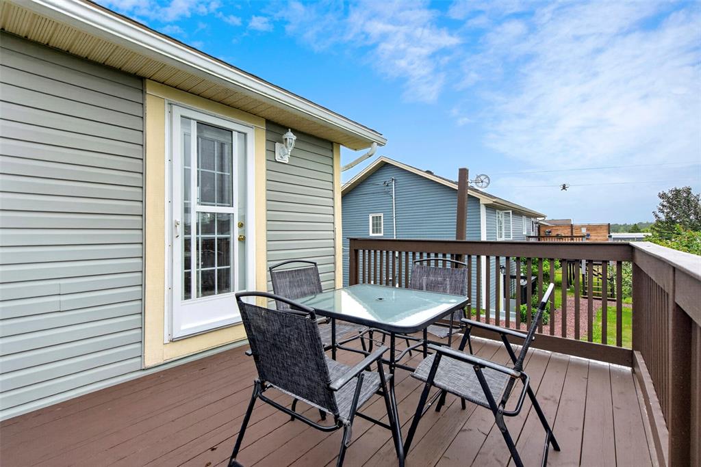 25-27 BISHOPS ROAD, BAY ROBERTS, Newfoundland, Canada A0A 1G0, ,1 BathroomBathrooms,Residential,For Sale,BISHOPS ROAD,6408