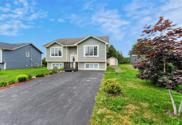 25-27 BISHOPS ROAD, BAY ROBERTS, Newfoundland, Canada A0A 1G0, ,1 BathroomBathrooms,Residential,For Sale,BISHOPS ROAD,6408 25-27 BISHOPS ROAD, BAY ROBERTS, Newfoundland, Canada A0A 1G0, ,1 BathroomBathrooms,Residential,For Sale,BISHOPS ROAD,6408