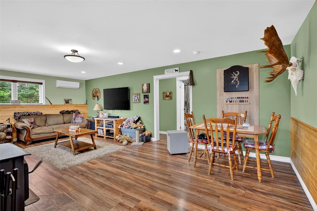 2 INGRIDS LAND, ROACHES LINE, Newfoundland, Canada A0A 1W0, ,2 BathroomsBathrooms,Residential,For Sale,INGRIDS LAND,6409