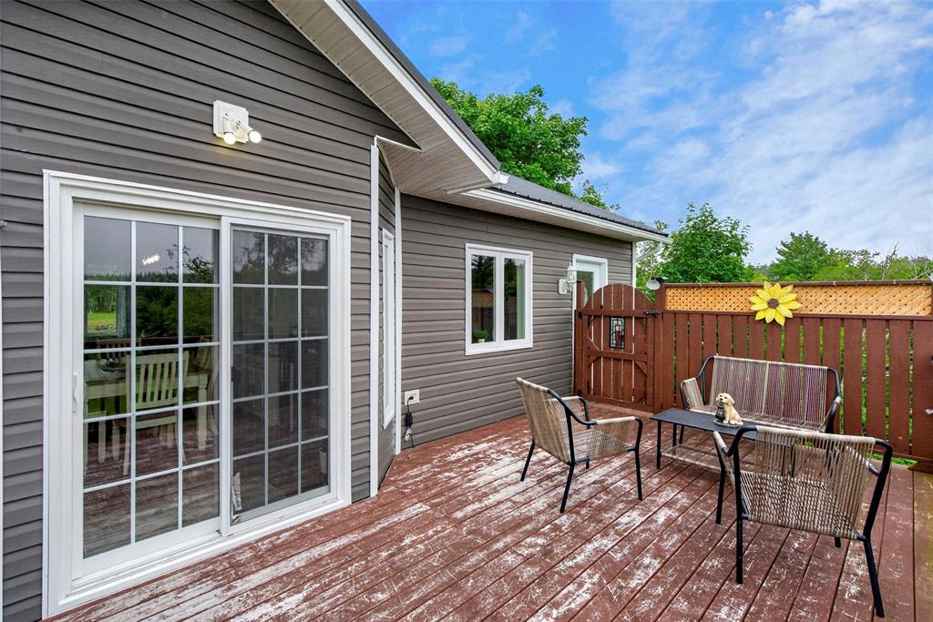 2 INGRIDS LAND, ROACHES LINE, Newfoundland, Canada A0A 1W0, ,2 BathroomsBathrooms,Residential,For Sale,INGRIDS LAND,6409